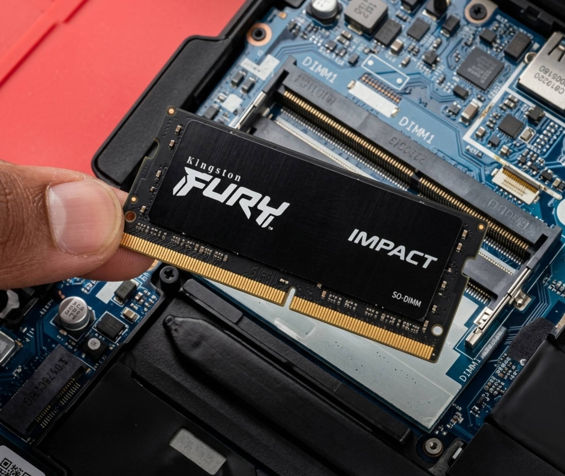 Upgrade de RAM para Notebook: Kingston Fury Impact vs Crucial — ¿cuál comprar en Mercado Libre Chile 2026?